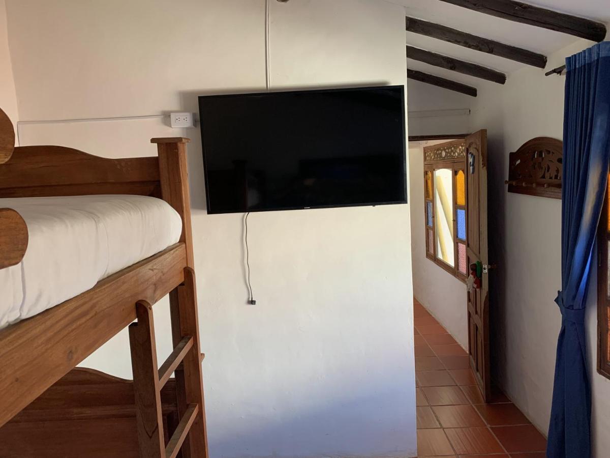 Hostal Home Sant Angelo فيلا دي ليفا المظهر الخارجي الصورة
